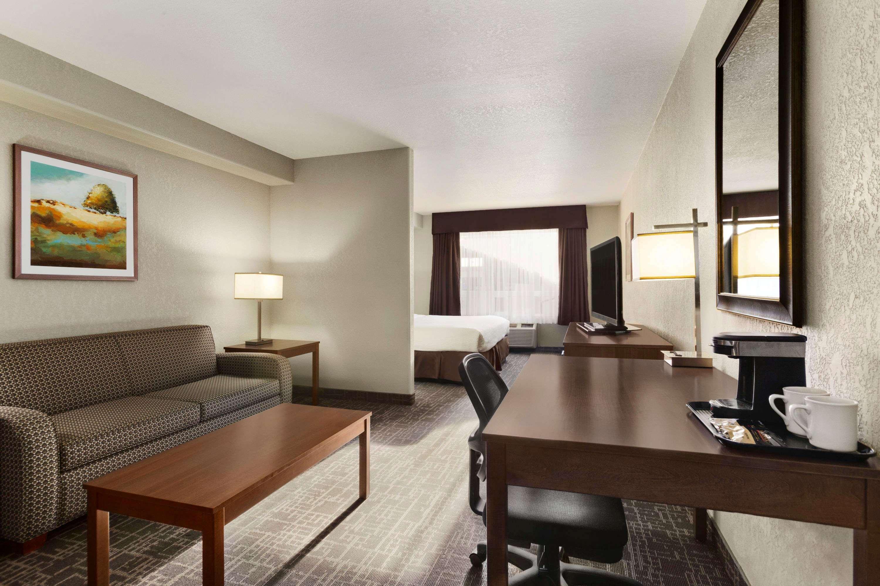 Days Inn & Suites By Wyndham Yorkton Exteriör bild