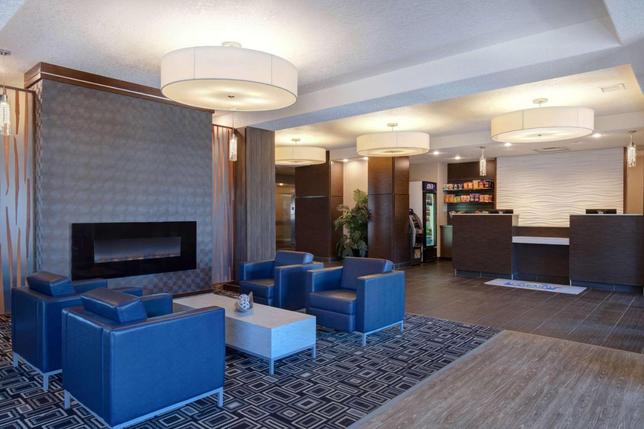 Days Inn & Suites By Wyndham Yorkton Exteriör bild