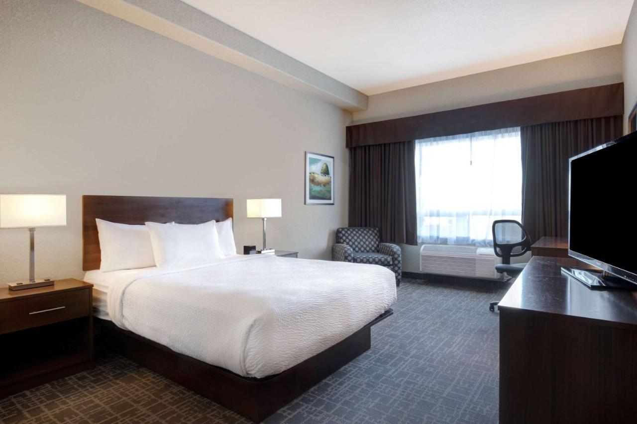 Days Inn & Suites By Wyndham Yorkton Exteriör bild